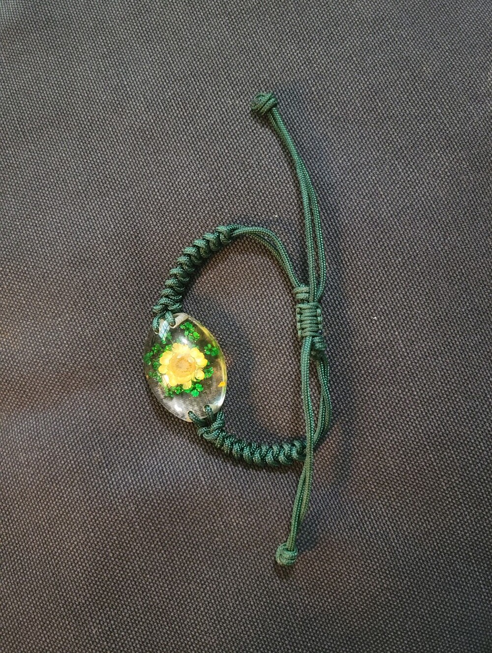 Acrylic Flower Bracelet